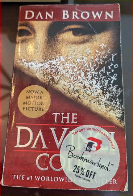 THE DA VINCI CODE BY DAN BROWN USED PAPERBACK BOOK